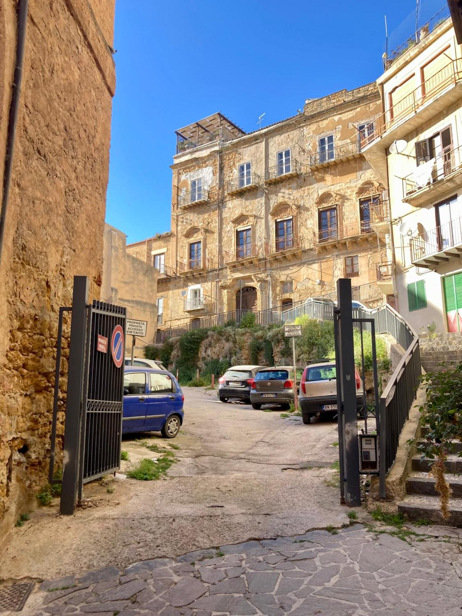 Agrigento Flat - Apartment With Private Parking Экстерьер фото